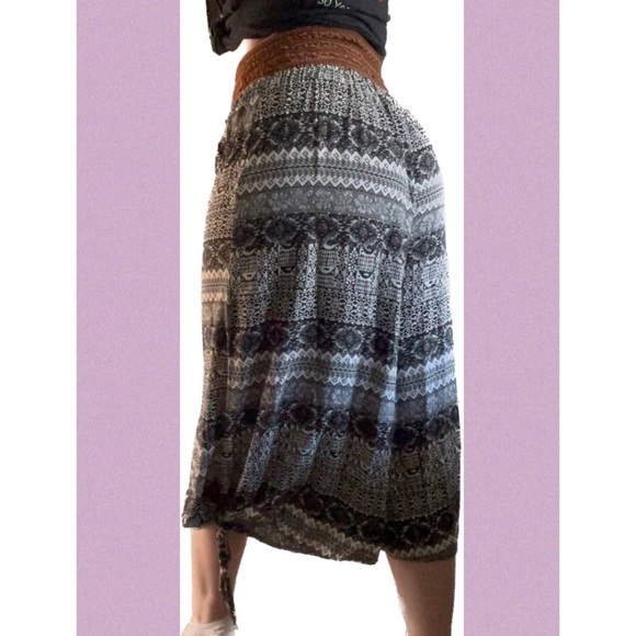 Crop Tie Harem Pants (worn only a couple times) - Picture 2 of 2